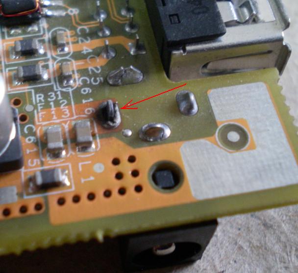 RoverBook Partner E417L bad soldering.