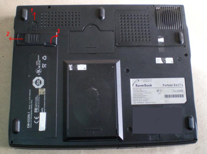 RoverBook Partner E417L remove the battery.