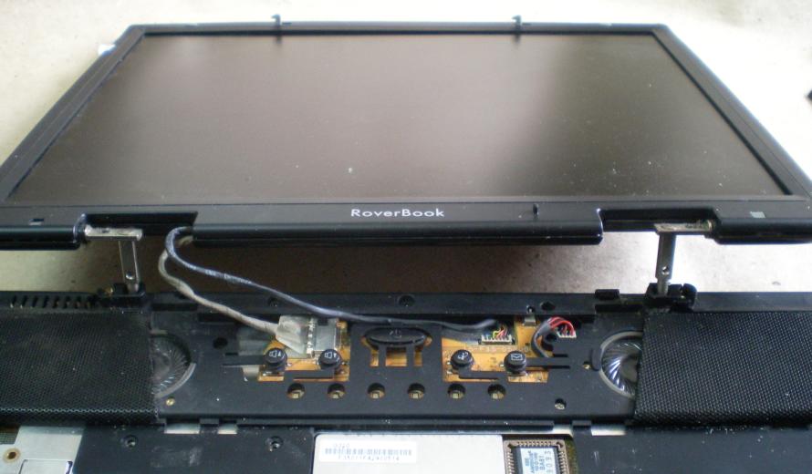RoverBook Partner E417L remove the screen.